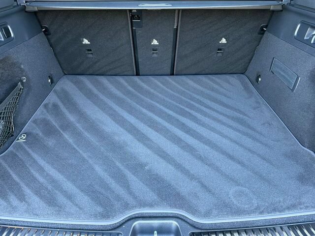 Certified 2025 Mercedes-Benz GLC 300 4MATIC image 19