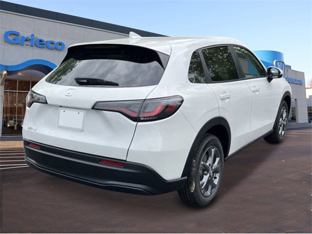 New 2026 Honda HR-V LX image 5