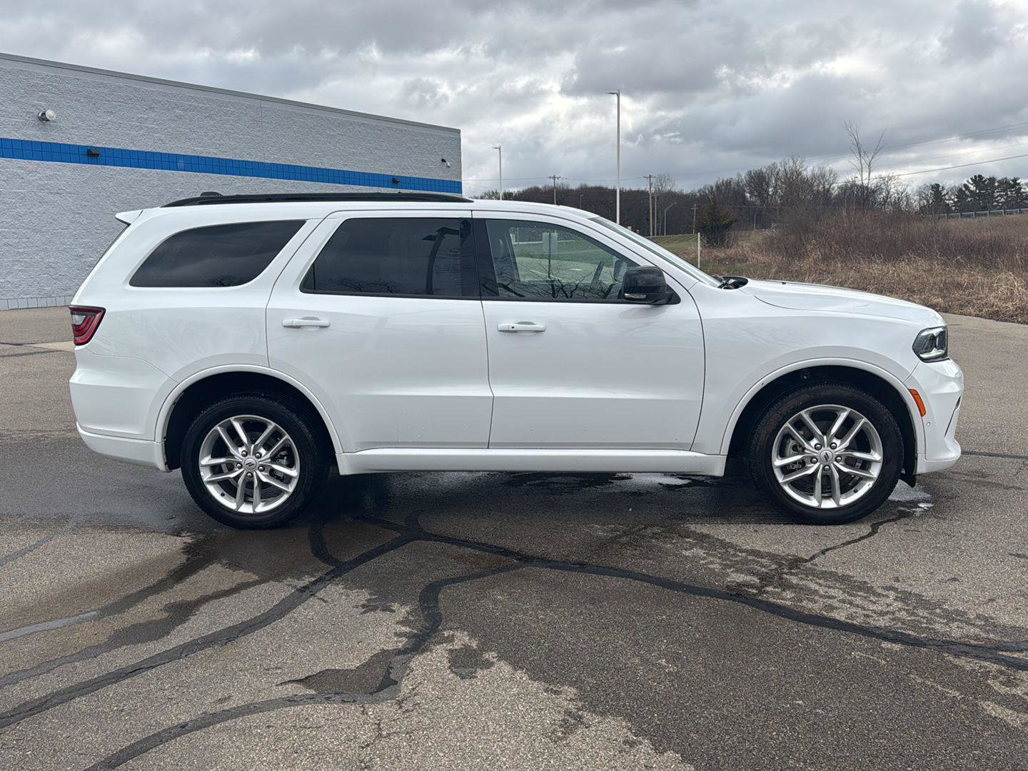 Used 2025 Dodge Durango GT image 8