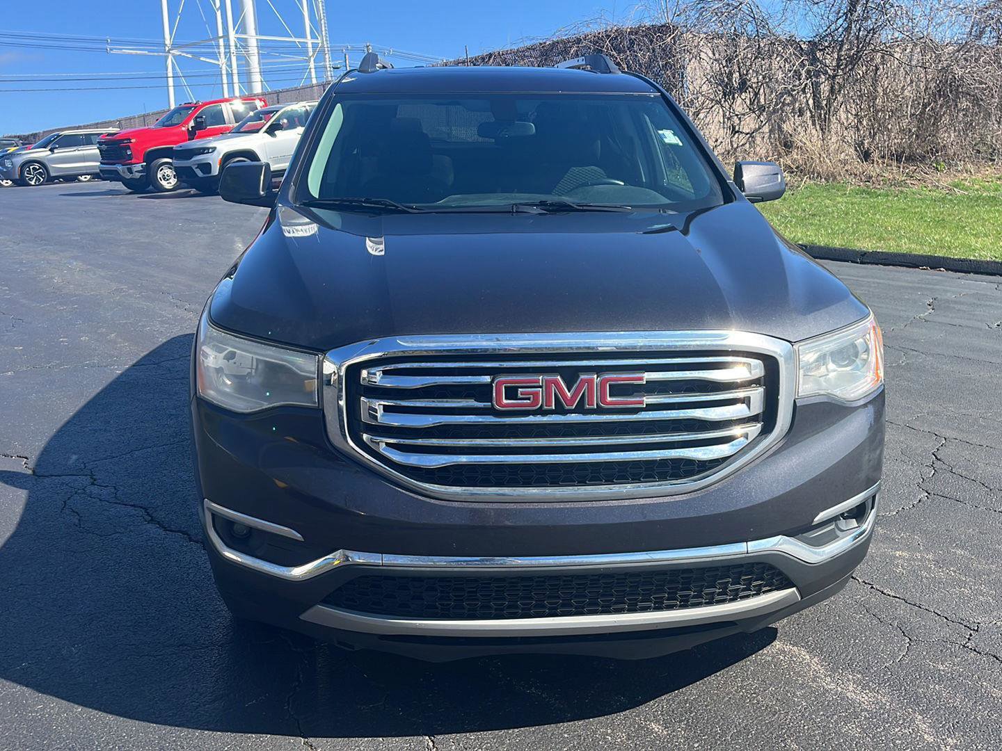 Used 2017 GMC Acadia SLE w/ Driver Alert Package I FWD image 8