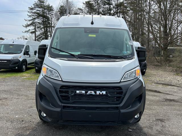New 2024 RAM ProMaster 2500 w/ Convenience Group image 3