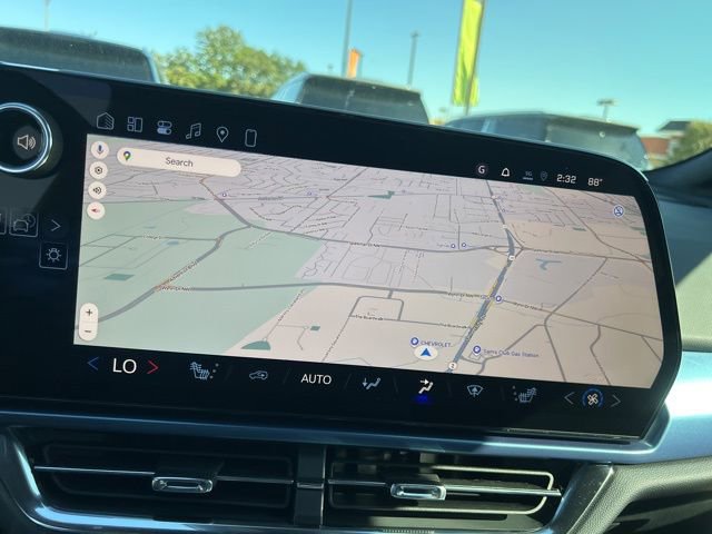 New 2026 Chevrolet Equinox EV LT image 21