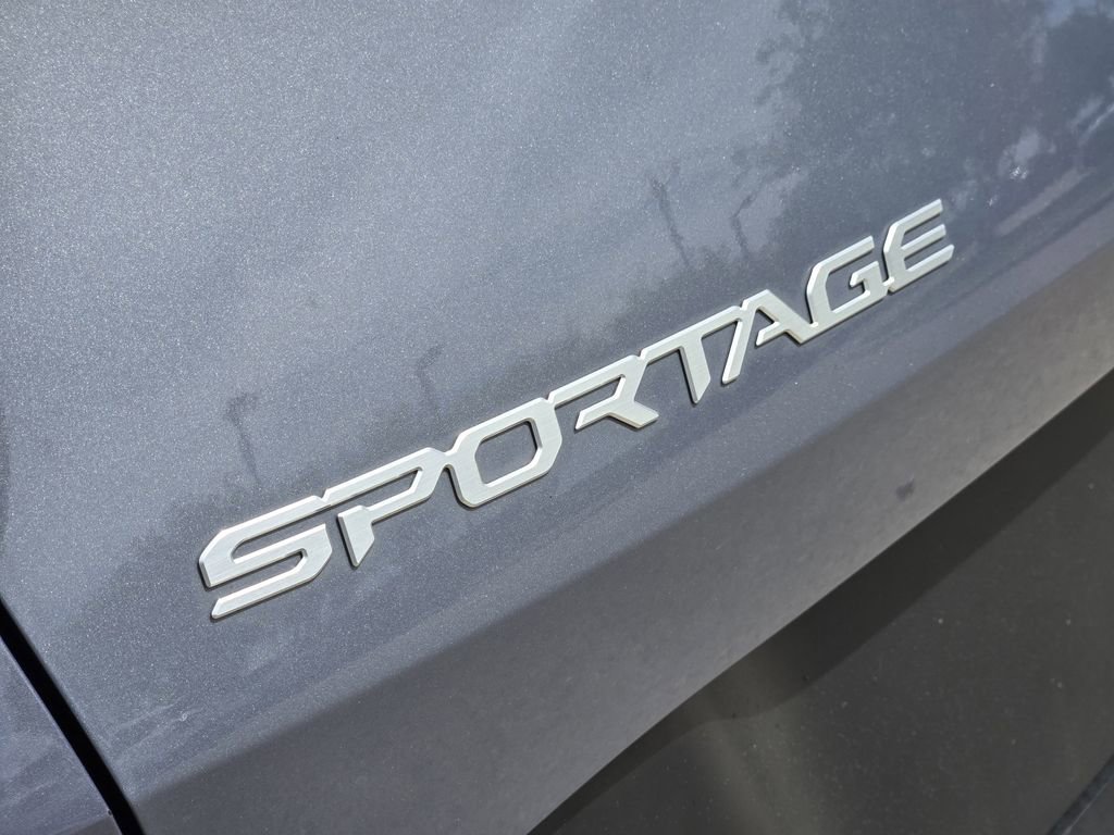 Certified 2023 Kia Sportage EX FWD image 16