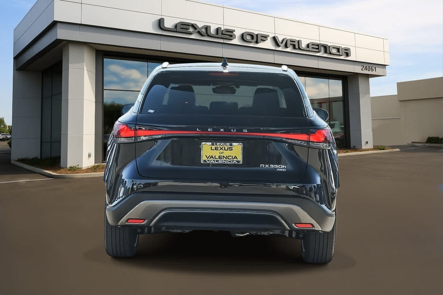 New 2026 Lexus RX 350h w/ Convenience Package AWD/4WD image 3