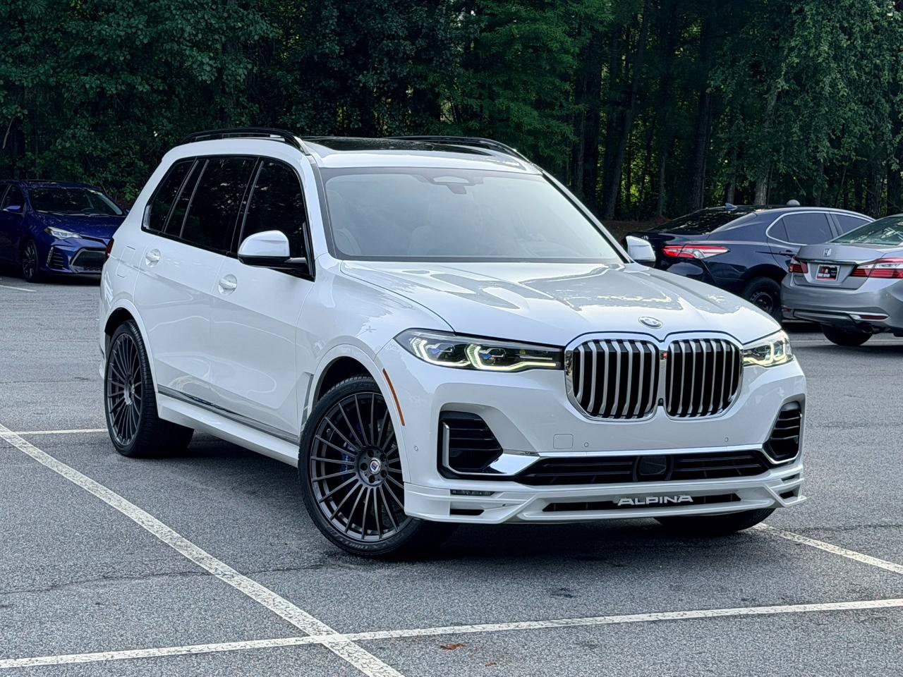 Used 2022 BMW ALPINA XB7 AWD/4WD image 4