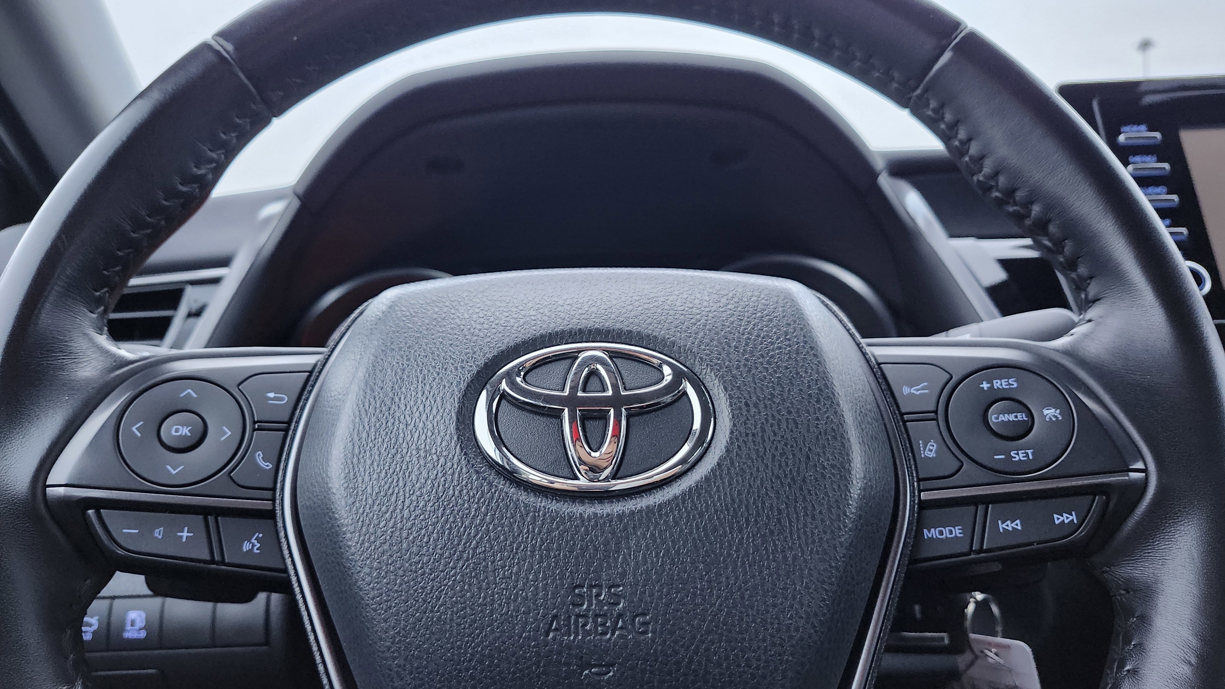 Used 2023 Toyota Camry SE image 25