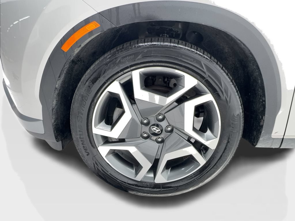 Used 2025 Hyundai Palisade Limited FWD image 12