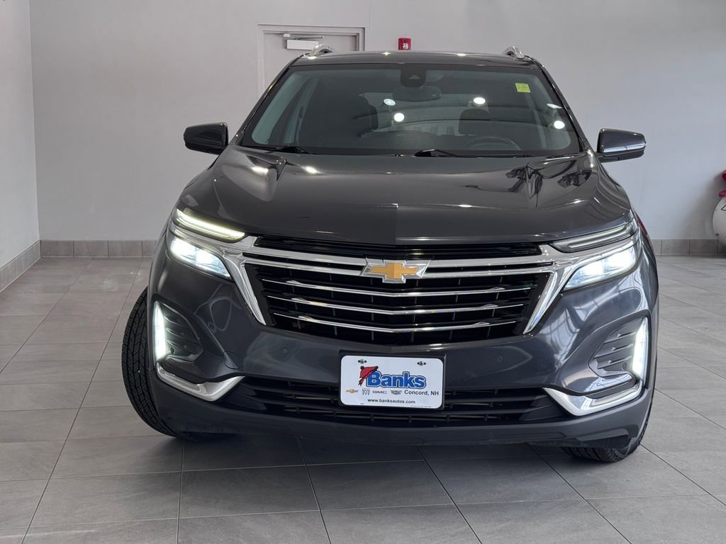 Used 2022 Chevrolet Equinox Premier AWD/4WD image 3