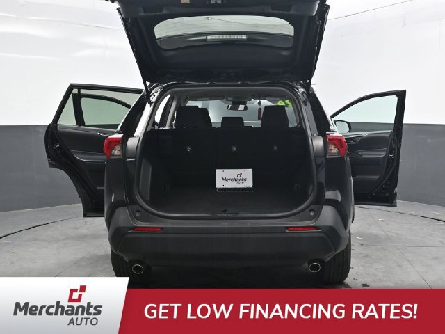 Used 2024 Toyota RAV4 LE AWD/4WD image 42