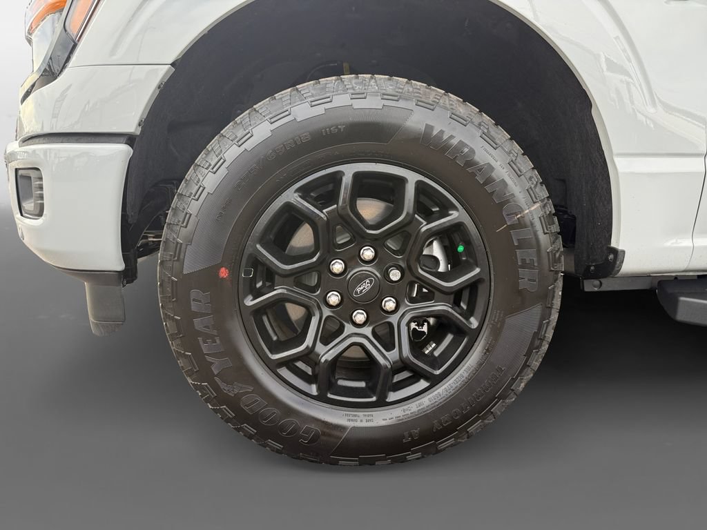 New 2026 Ford F150 XLT w/ Equipment Group 302A MID AWD/4WD image 15