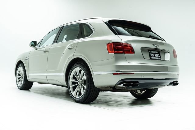 Used 2019 Bentley Bentayga AWD/4WD image 18
