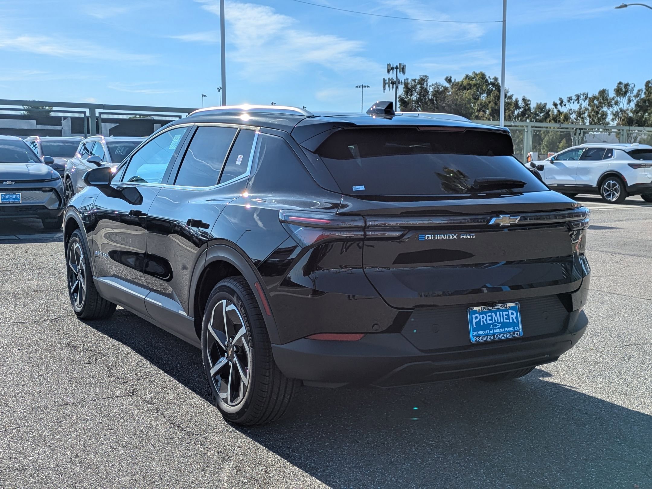 Used 2026 Chevrolet Equinox EV LT w/ LPO, All-Weather Mat Package image 3