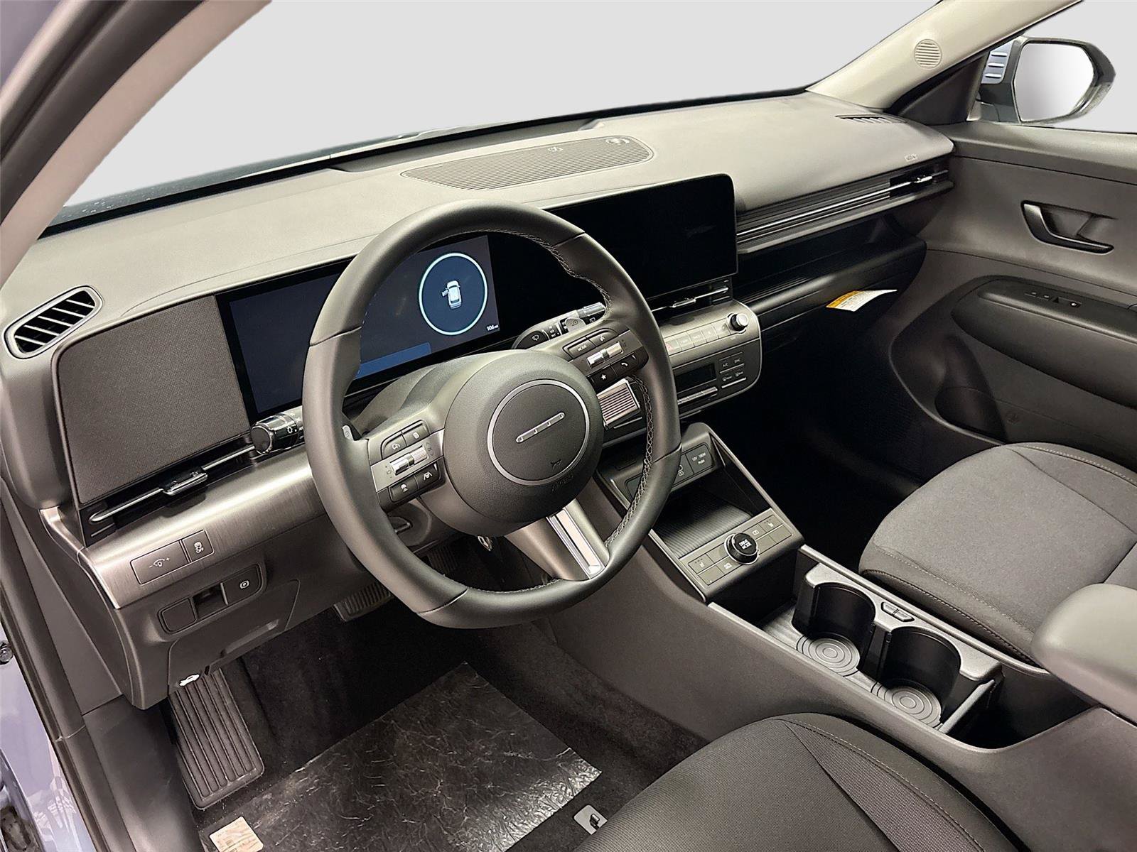 Used 2025 Hyundai Kona SEL FWD image 24