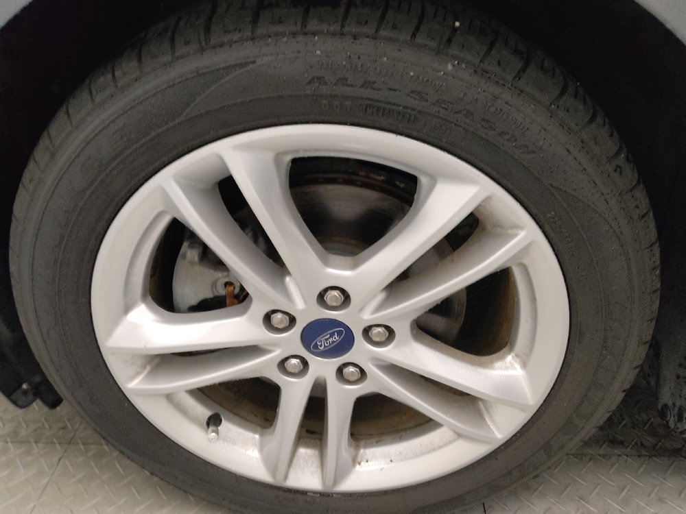 Used 2018 Ford Fusion S FWD image 31