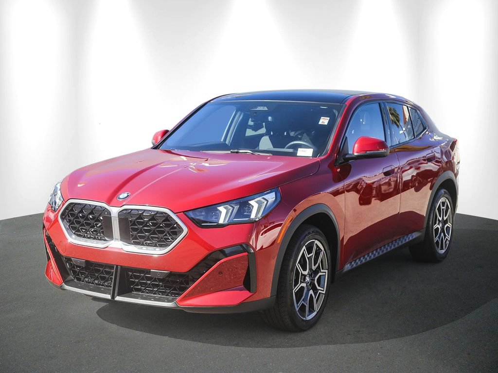 Used 2026 BMW X2 xDrive28i AWD/4WD image 3