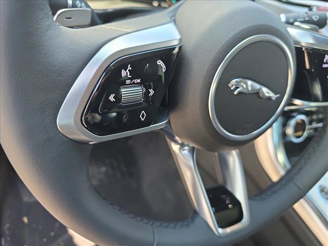 New 2024 Jaguar XF R-Dynamic SE AWD/4WD image 15