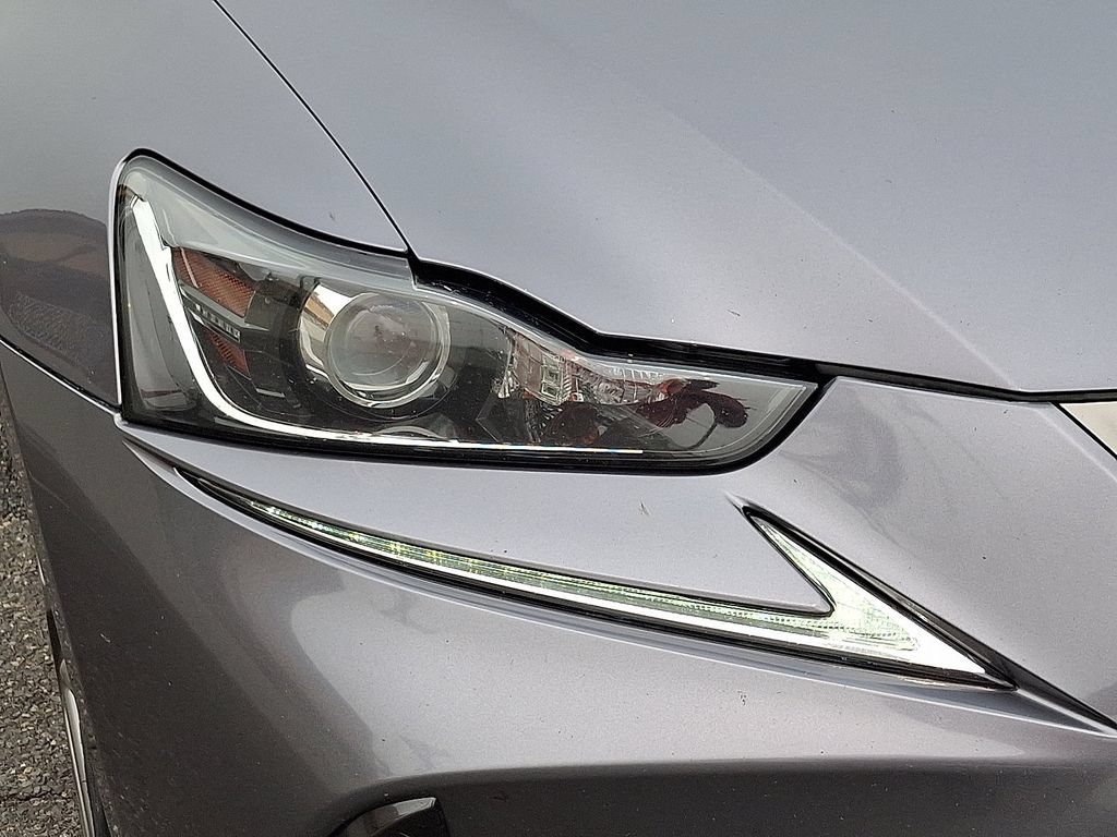 Used 2017 Lexus IS 300 F Sport w/ F Sport Package AWD/4WD image 10