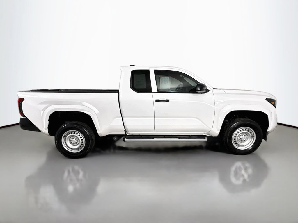 Certified 2025 Toyota Tacoma SR w/ Towing Package AWD/4WD image 9