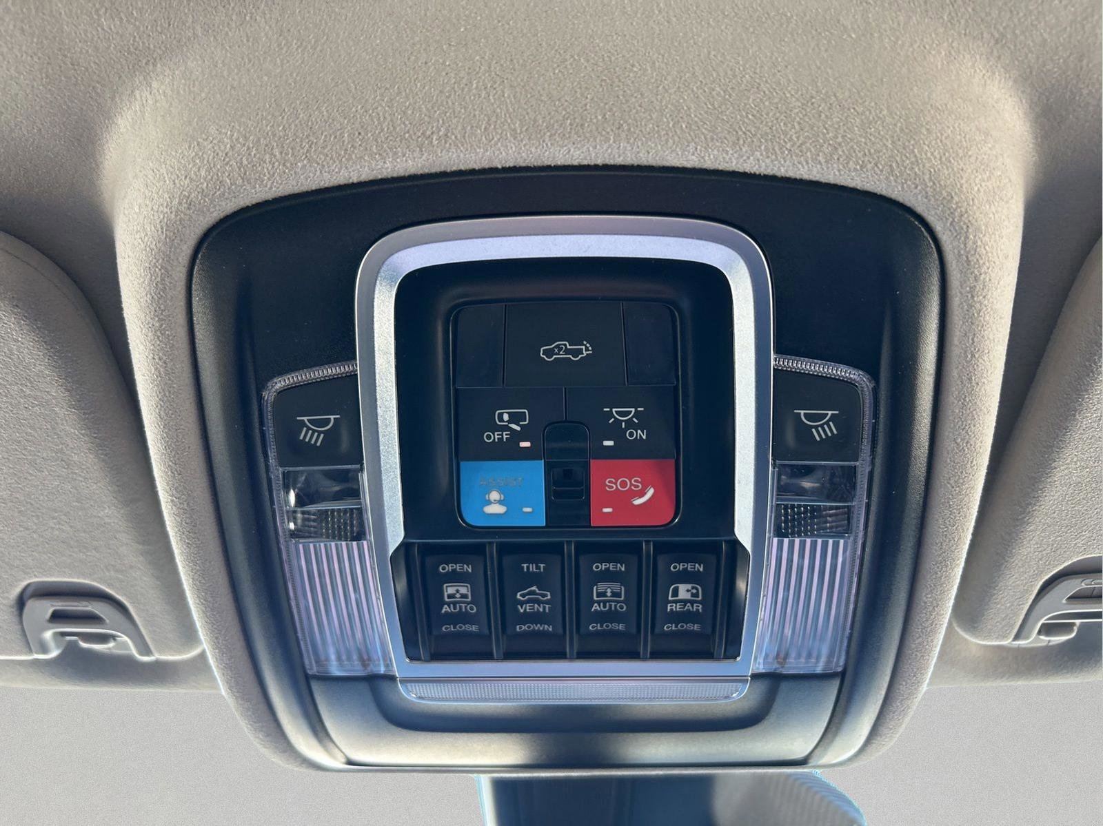 New 2026 RAM 1500 Tungsten w/ Towing Technology Group image 32