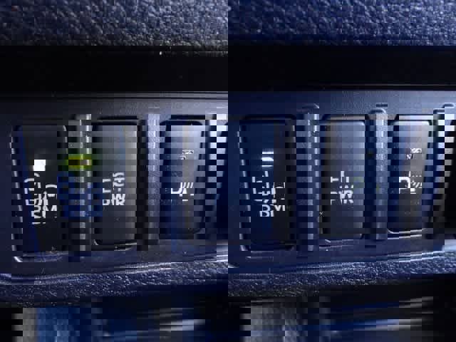 Used 2021 Toyota Tacoma TRD Sport image 31