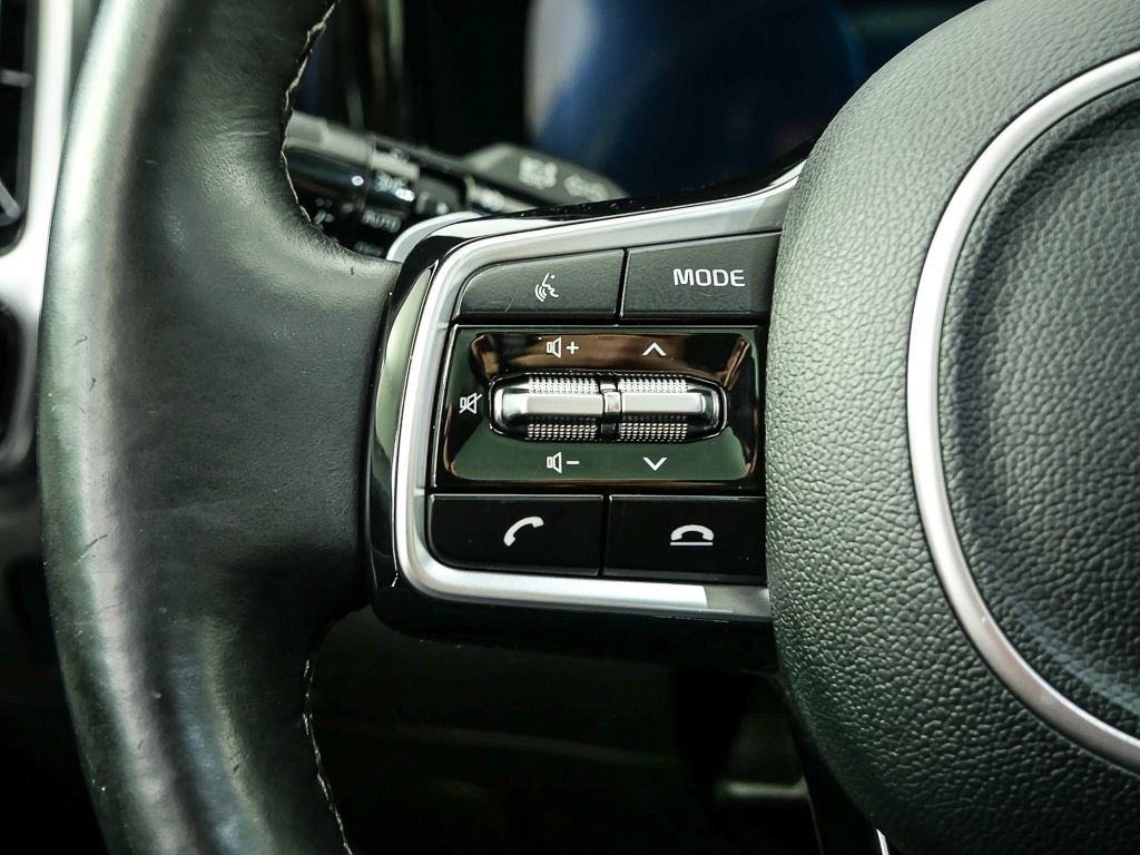 Used 2021 Kia Sorento SX image 11