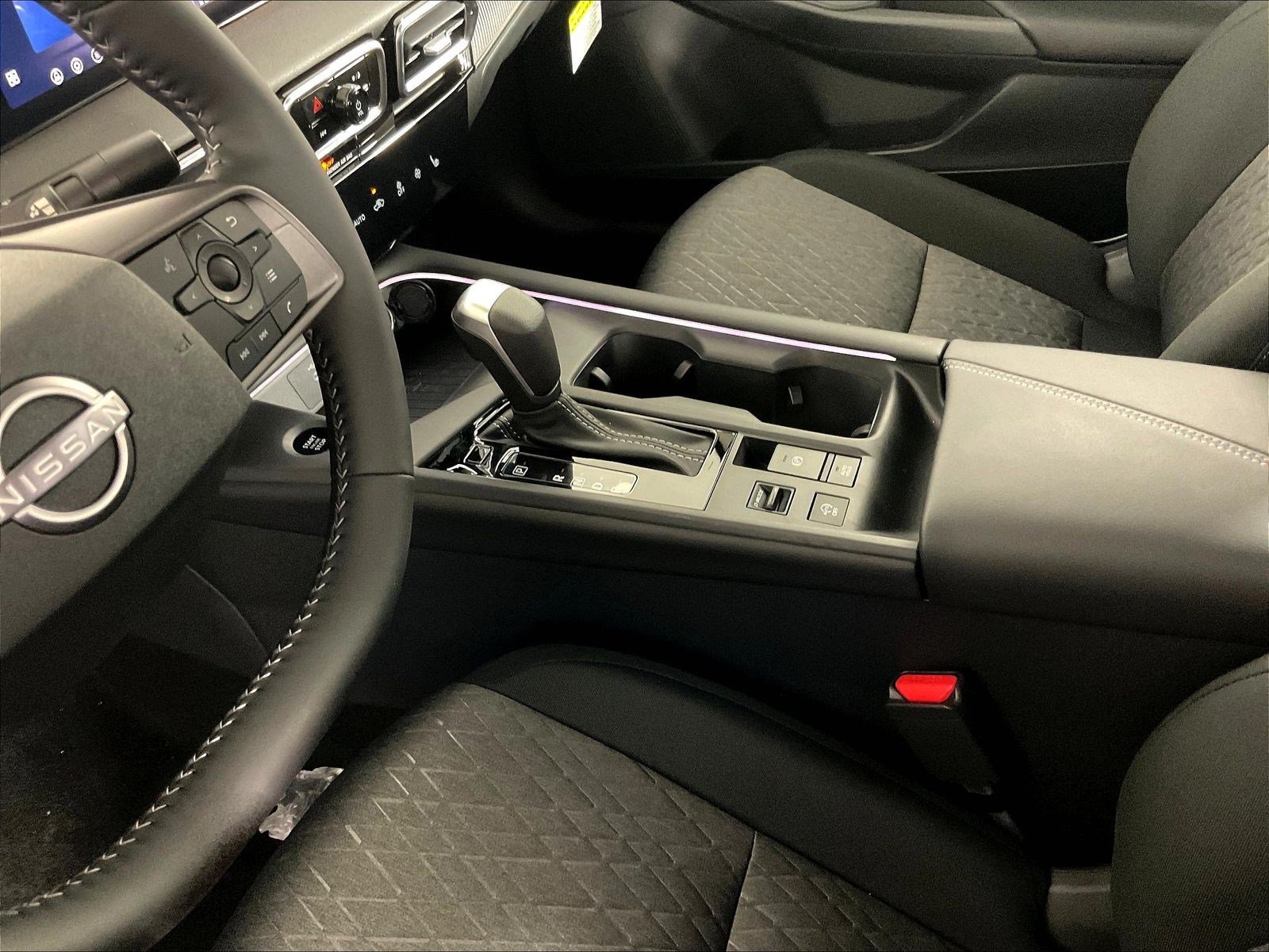 New 2026 Nissan Sentra SV w/ SV Convenience Package FWD image 12