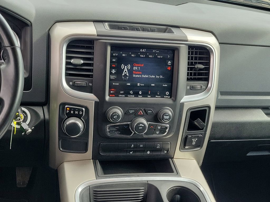 Used 2020 RAM 1500 Classic SLT w/ Luxury Group image 20