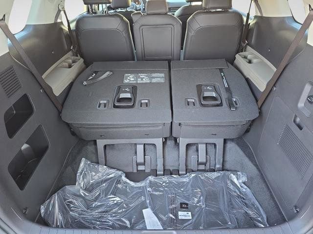 New 2026 Kia Carnival image 21