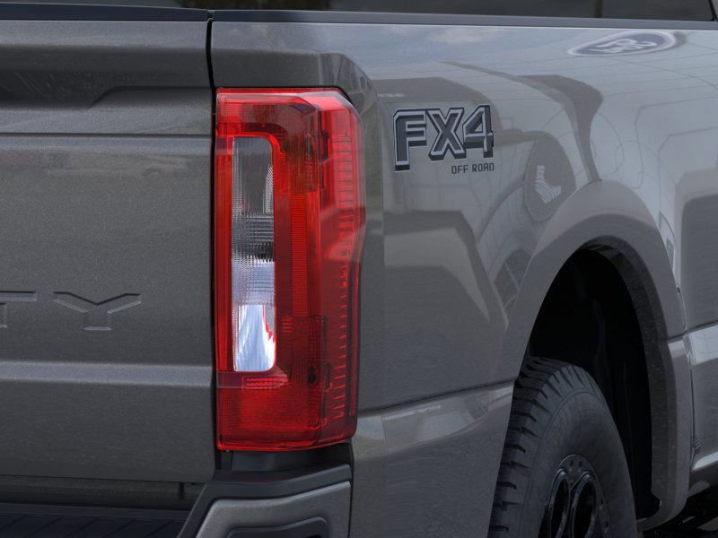 New 2026 Ford F250 XLT w/ XLT Premium Package AWD/4WD image 21