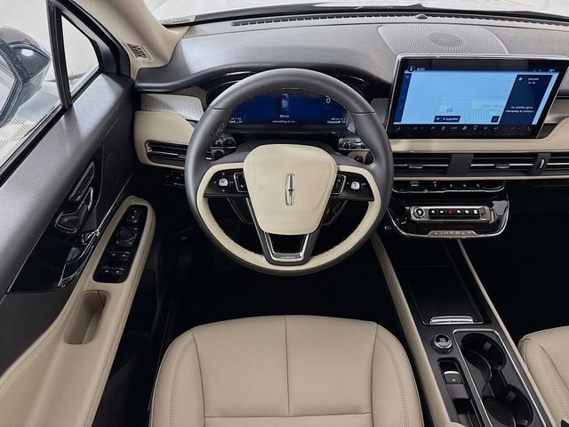 New 2026 Lincoln Corsair Premiere image 23