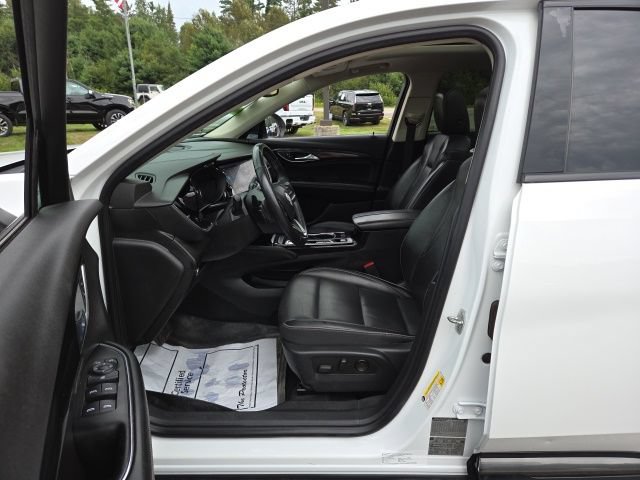 Used 2021 Buick Envision Essence w/ Sport Touring Package AWD/4WD image 20
