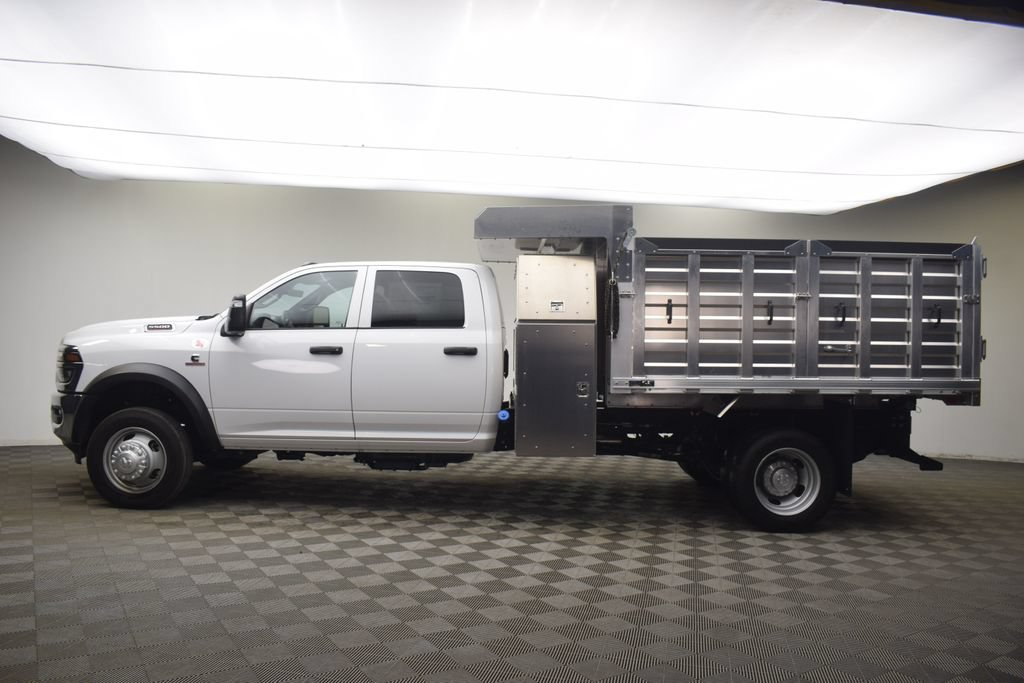 New 2026 RAM 5500 Tradesman w/ Chrome Appearance Group AWD/4WD image 14