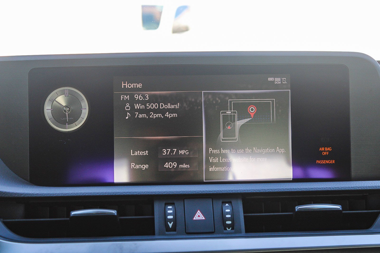 Used 2021 Lexus ES 300h w/ Premium Package image 15