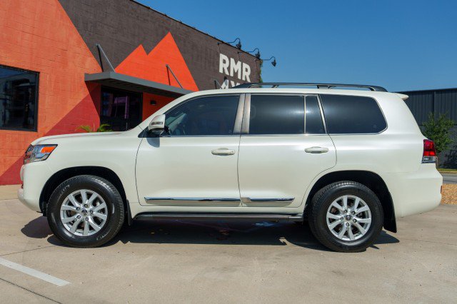 Used 2020 Toyota Land Cruiser AWD/4WD image 8