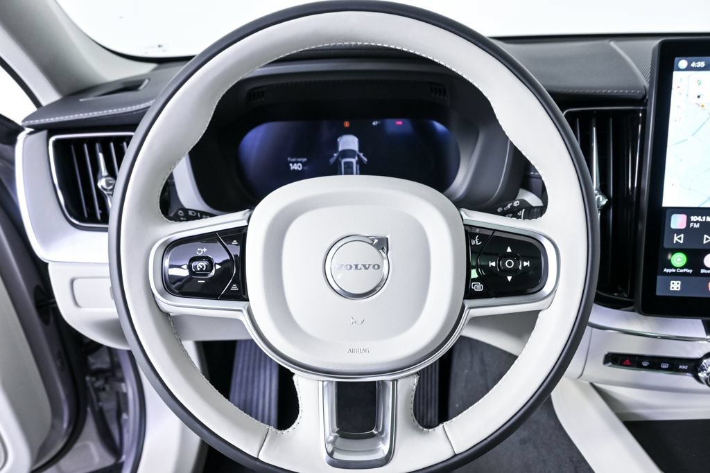 New 2026 Volvo XC60 B5 Ultra w/ Climate Package AWD/4WD image 9