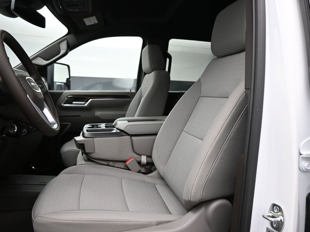 New 2025 GMC Sierra 3500 SLE w/ SLE Value Package image 11