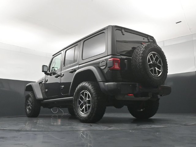Used 2024 Jeep Wrangler Unlimited Rubicon w/ Capability Package AWD/4WD image 22