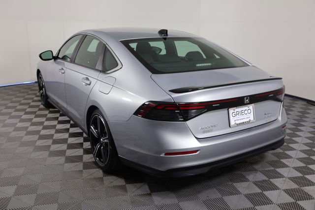Used 2025 Honda Accord Sport image 6