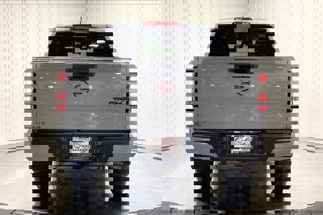 Used 2024 Nissan Frontier PRO-4X w/ Off-Road Protection Package image 4