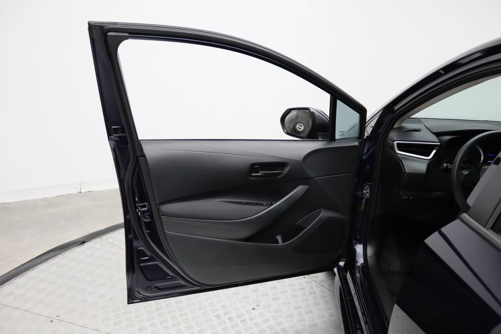 Certified 2022 Toyota Corolla LE image 16