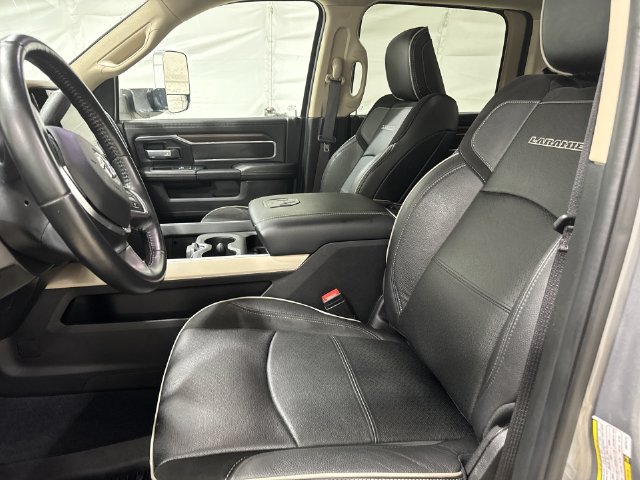 Used 2022 RAM 3500 Laramie AWD/4WD image 19