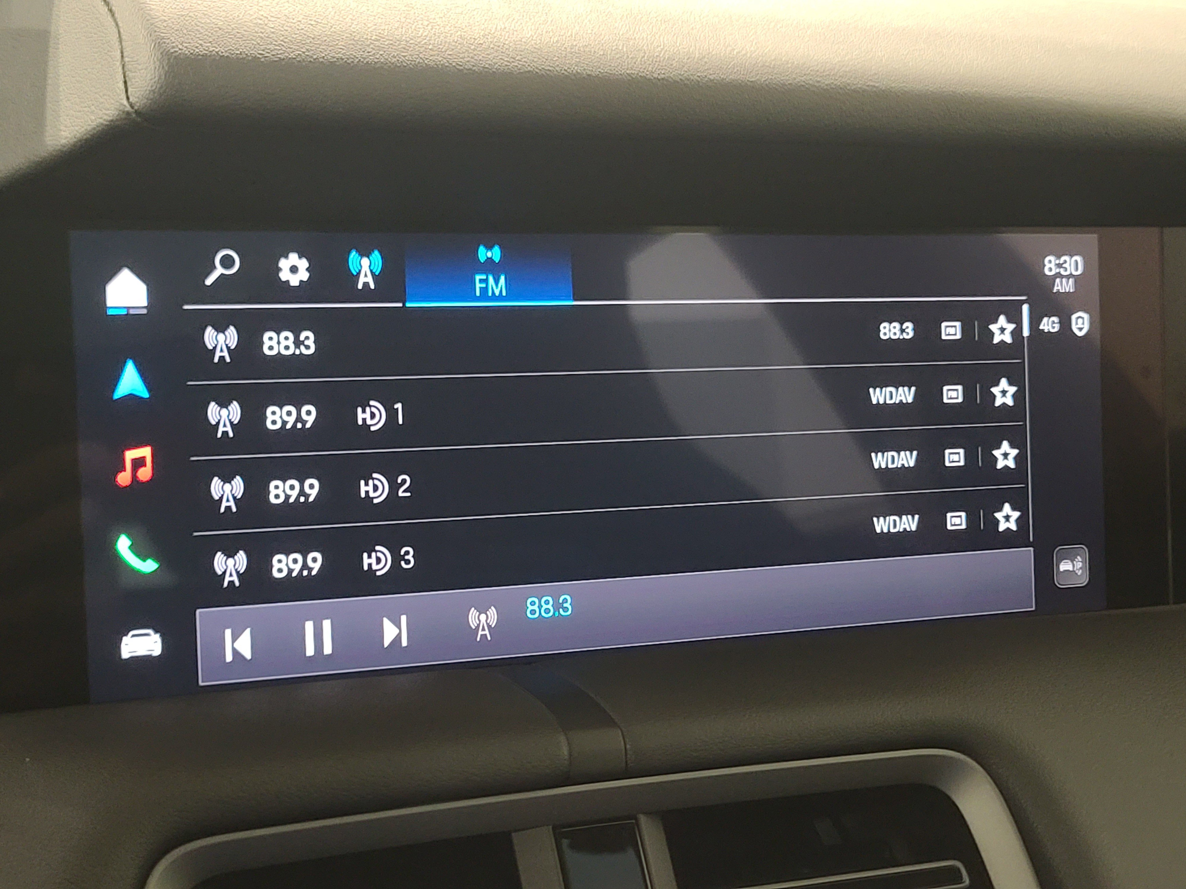 New 2026 Porsche Taycan 4S image 21