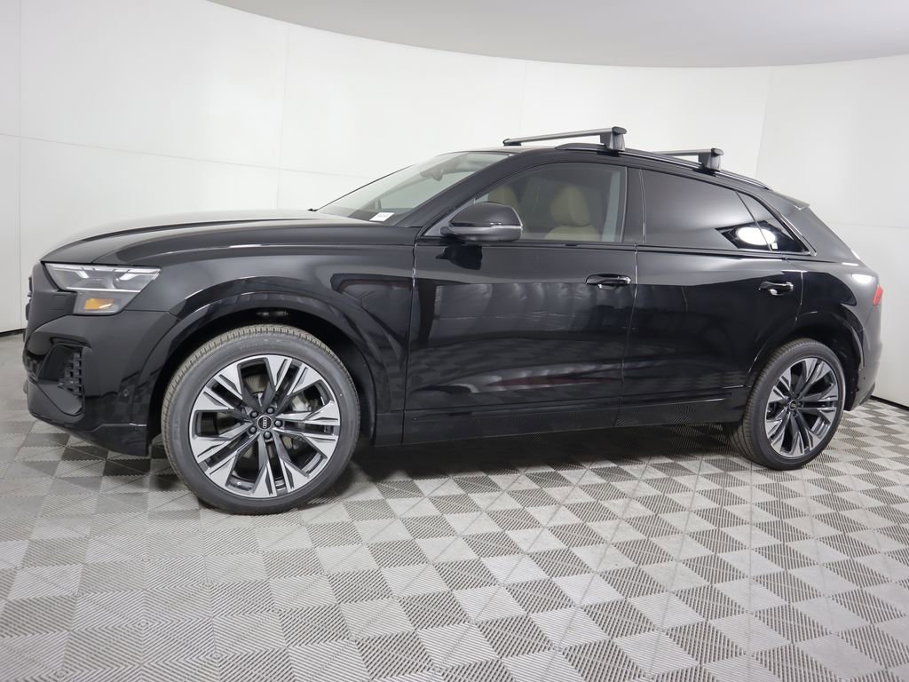 Used 2025 Audi Q8 Premium w/ Black Optic Package image 8