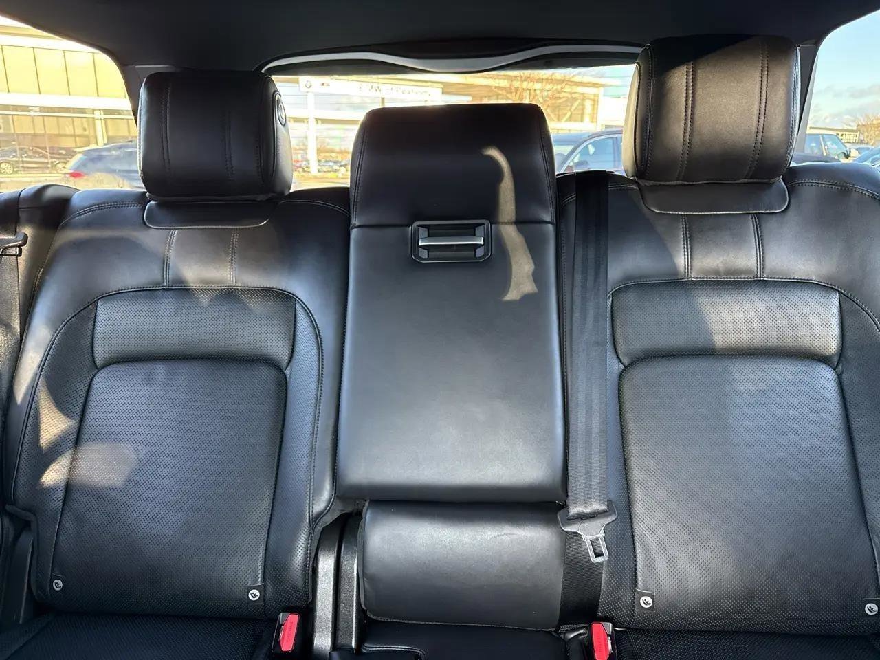 Used 2020 Land Rover Range Rover HSE image 65