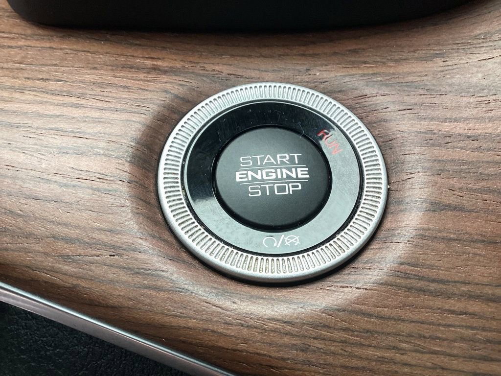 Used 2022 Jeep Grand Cherokee Summit w/ Adv Protech Group IV image 31