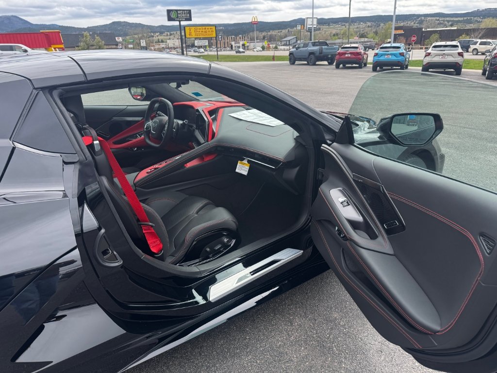New 2026 Chevrolet Corvette Stingray Premium Conv w/ Z51 Performance Package RWD image 23