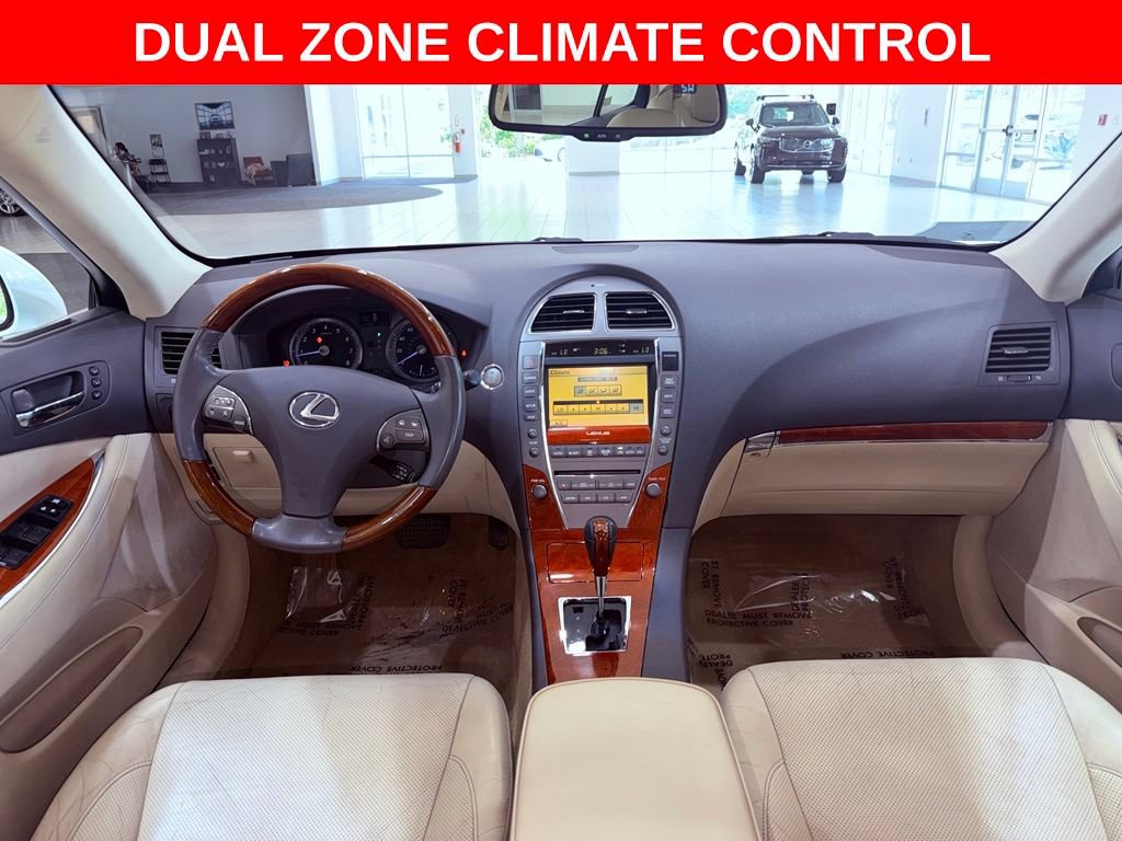 Used 2010 Lexus ES 350 w/ Preferred Accessory Package FWD image 8