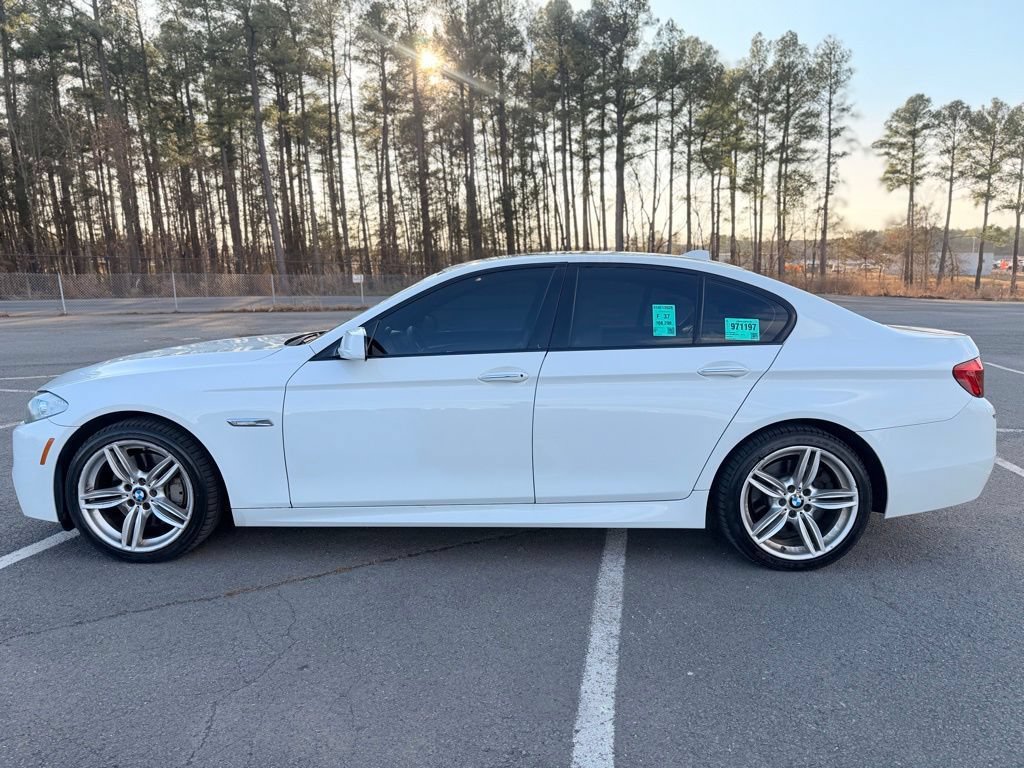 Used 2013 BMW 550i xDrive Sedan AWD/4WD image 5