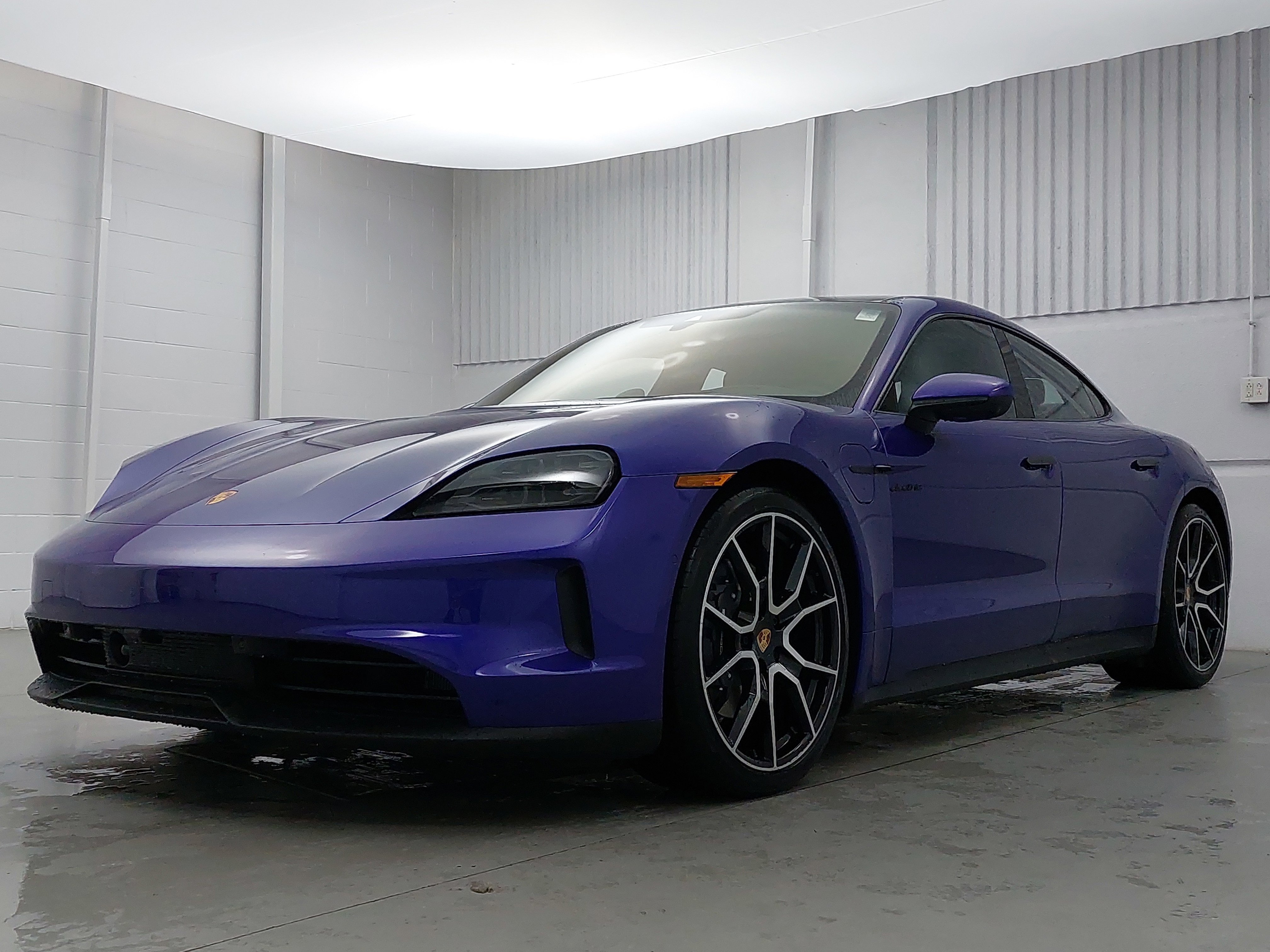 New 2025 Porsche Taycan image 1