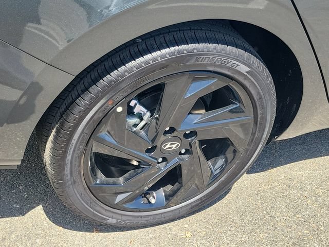 New 2026 Hyundai Elantra SEL Sport Premium FWD image 29